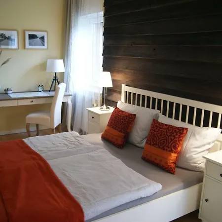 Boddenhus Holiday home *