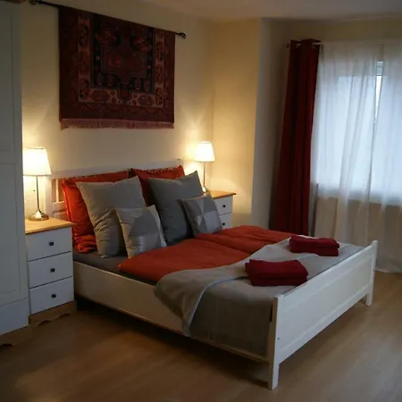 Boddenhus * Fratow